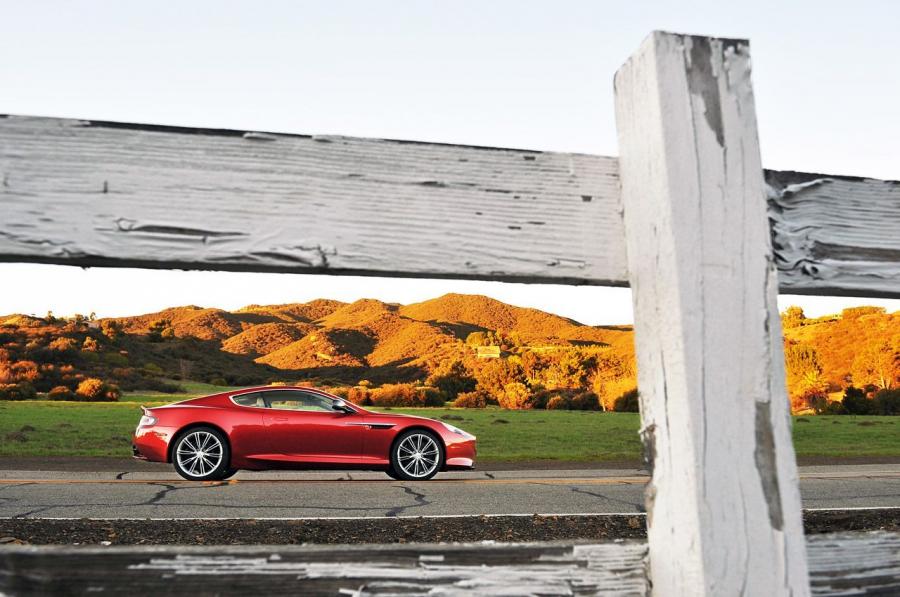  Aston Martin DB9 2013 года  (NA) (фото 14 из 60)